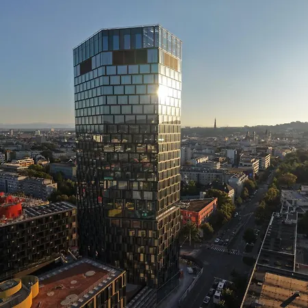 Готель Arcotel Tabakfabrik Лінц